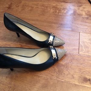 Coach women’s pumps